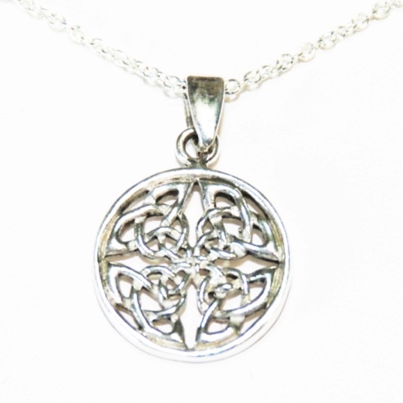 925 Sterling Silver Celtic Knot Pendant Chain Necklace - Picture 4 of 4